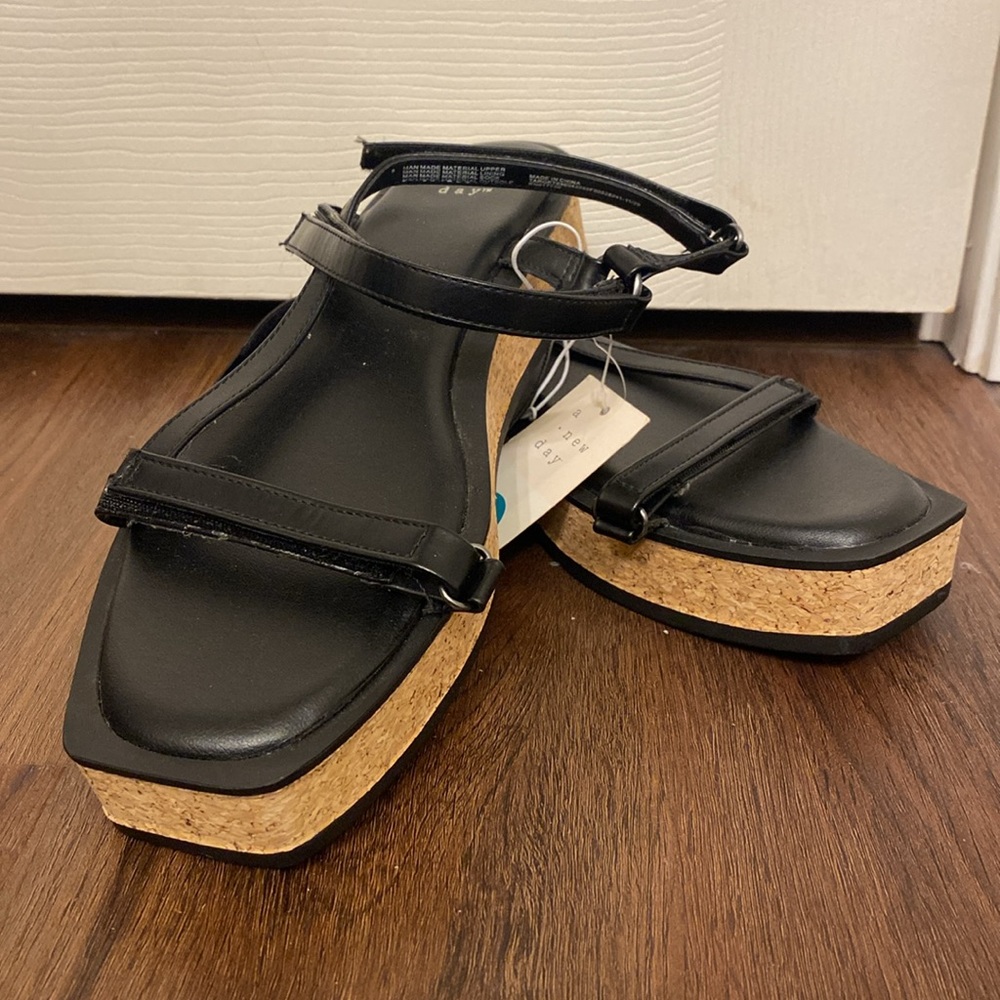 *NWT* A New Day Strappy Sandals